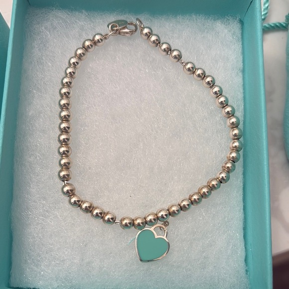 Silver Heart Charm Bracelet - Picture 3 of 3